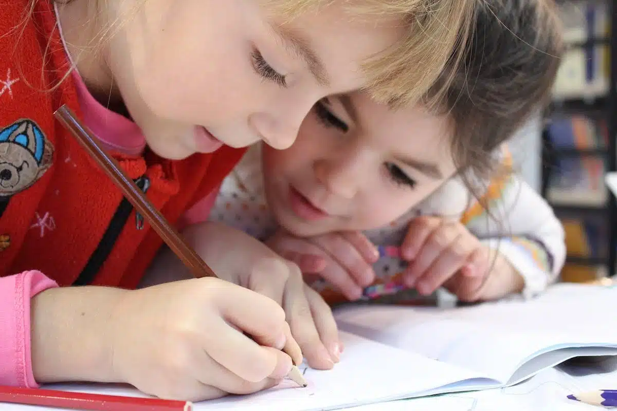 éducation  enfants